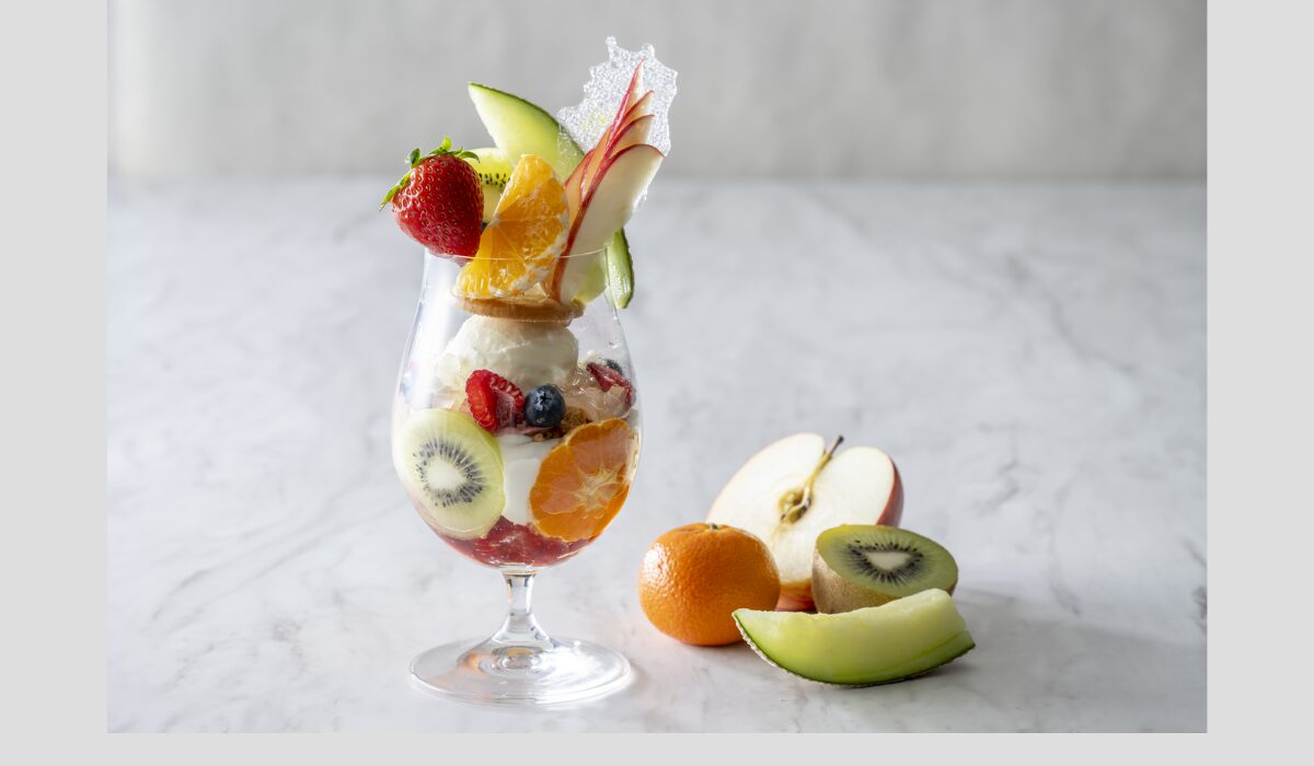 瑞々しい果実をふんだんに使った大人のご褒美パフェ　「パルフェ フリュイ～フルーツのパフェ～」12/1〜期間限定で登場