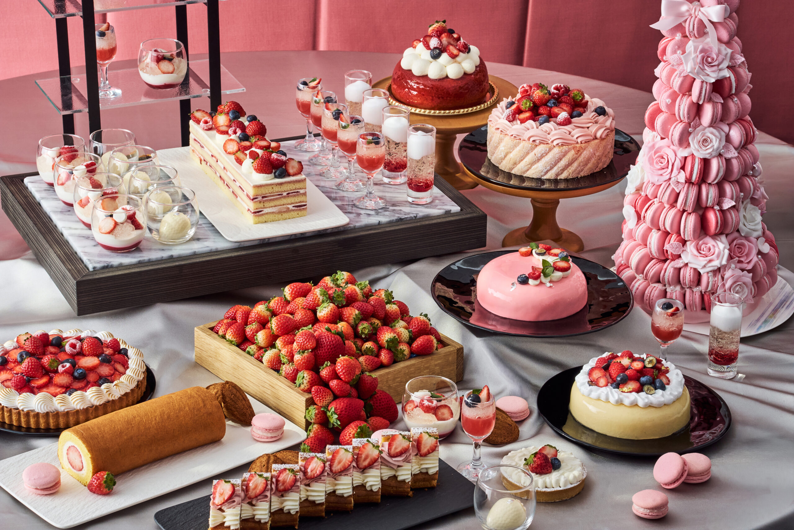 毎年好評の『いちごのスイーツビュッフェ』　2/1(日)～3/31(火)開催