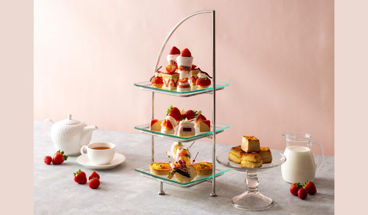 いちごとミルクのやさしい甘さに包まれる　「いちごとミルクのアフタヌーンティー」2/16(月)より登場