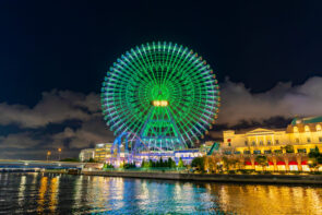 セントパトリックデー 特別演出＆グリーンライトアップ 〜3/17(火)まで開催中の画像