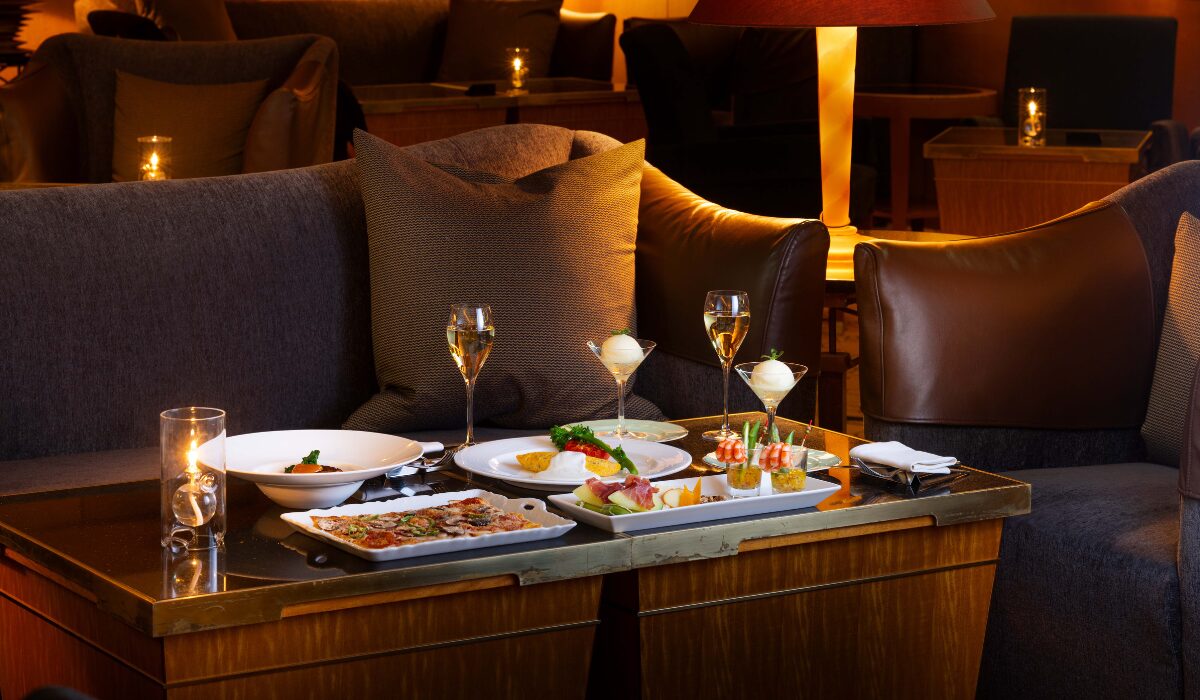 バーから始める大人の横浜時間　「エクセレントプラン」登場の写真