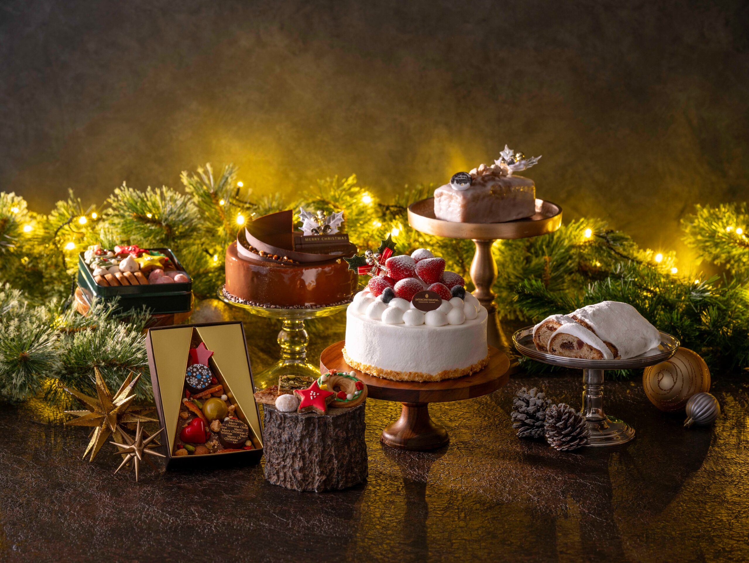 クリスマスケーキ3種が登場！新作チョコレートケーキや限定スイーツも 10/13(火)予約開始